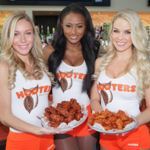 Hooters - Steak Meal & Beers